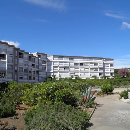Face Avec Parking, Ascenseur, Local Velos - 30m De La Mer, Commerces A Pied - Fr-1-338-522 Apartment